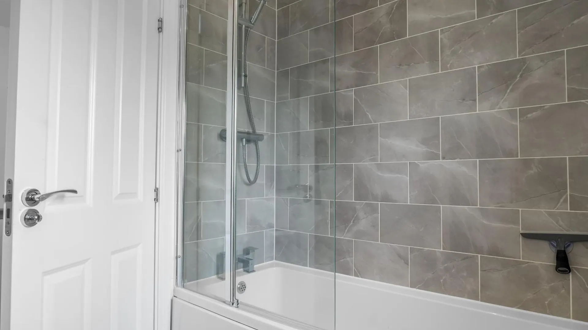 Guest house Luxurious 4 Bedroom House Liverpool United Kingdom
