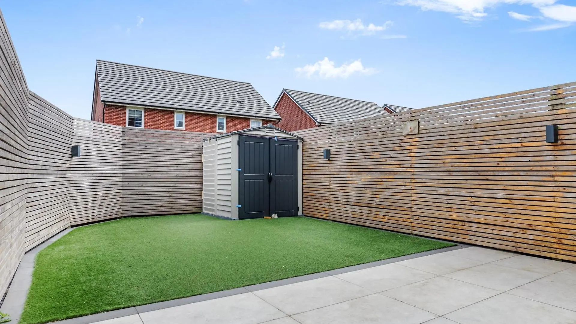 Luxurious 4 Bedroom House Liverpool